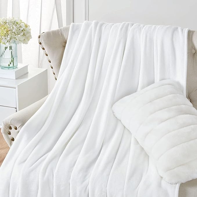 Walensee Fleece Blanket Plush Throw Fuzzy Lightweight (King Size 108x90 White) Super Soft Microfiber Flannel Blankets for Couch, Bed, Sofa Ultra Luxurious Warm and Cozy for All Seasons