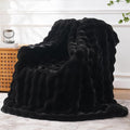 BENVWE Faux Fur Throw Blanket for Couch by BENVWE