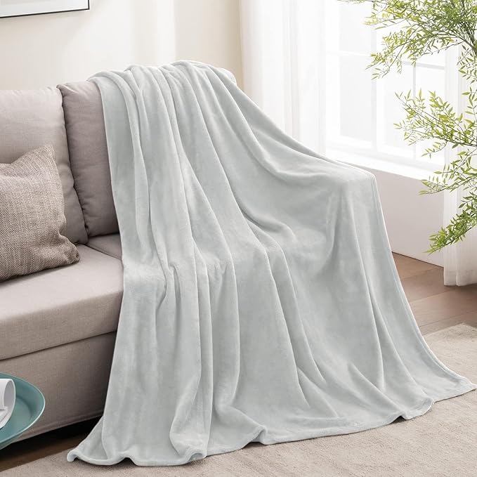 BEDELITE Fleece Blanket Dove Grey Throw Blankets for Couch & Bed, Luxury Plush Cozy Fuzzy Blanket 50x60 inches, Super Soft Warm Lightweight Throw Blanket for Travel Camping