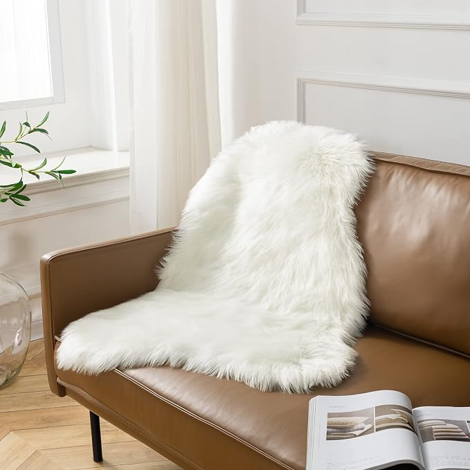 Ashler Faux Fur Rug, 2.3 x 3.3 Ft, Machine Washable | Fluffy Sheepskin Fur - Image 6