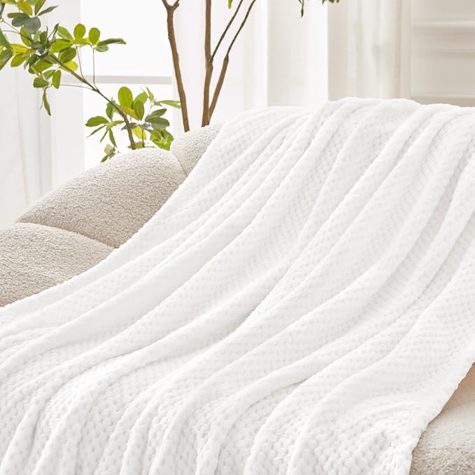 Exclusivo Mezcla Soft Waffle Fleece Bed Blanket Twin XL Size, Cozy Fluffy Design - Image 5