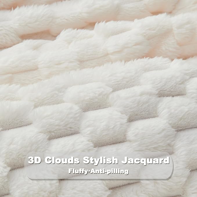 NEWCOSPLAY Fleece Clouds Cozy Queen Blanket - Image 5