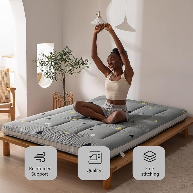 MAXYOYO Grey Triangle Futon Mattress, Padded Japanese Floor Mattress Quilted Bed Mattress Topper, Extra Thick Folding Sleeping Pad Breathable Floor Lounger Guest Bed for Camping Couch, Twin Size