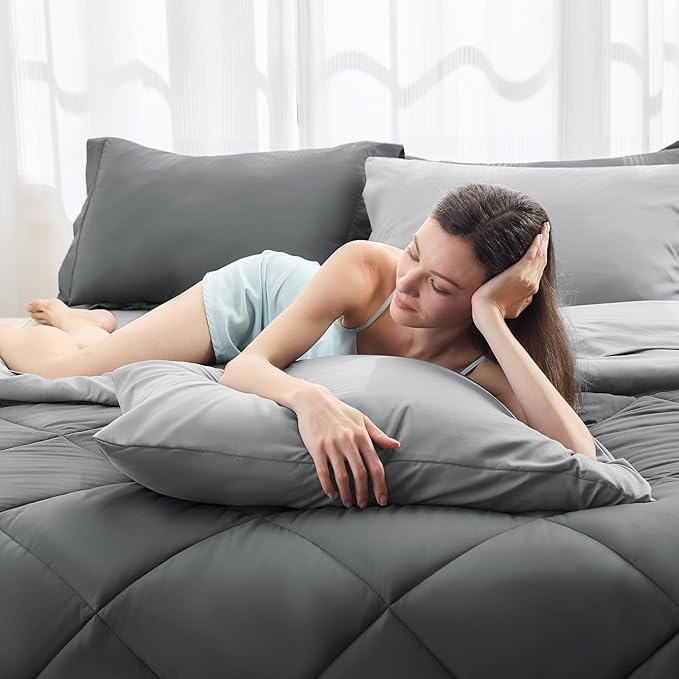 HEVUMYI Queen Comforter Set - 7-Piece All Season Bed in a Bag Queen, Ultra Soft Bedding Set with Comforter, Flat Sheet, Fitted Sheet, Pillowcases, Pillow Shams, Dark Grey & Light Grey