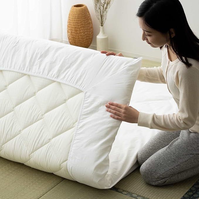 EMOOR Japanese Futon Mattress CLASSE & Fitted Sheet PRESSO Full (55x79in) Made in Japan, Cotton (White) Foldable Floor Sleeping Bed Tatami Mat