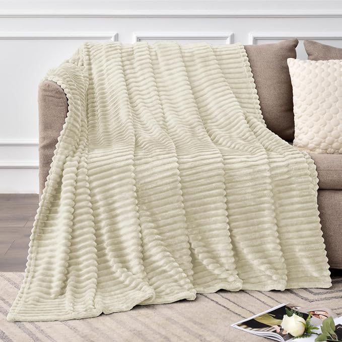 BEDELITE Ribbed Jacquard Beige Fleece Throw Blanket - Image 2