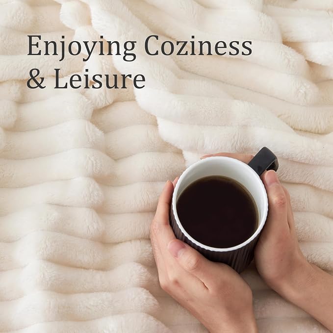 BEDELITE Ribbed Fleece Throw Blanket - Image 4