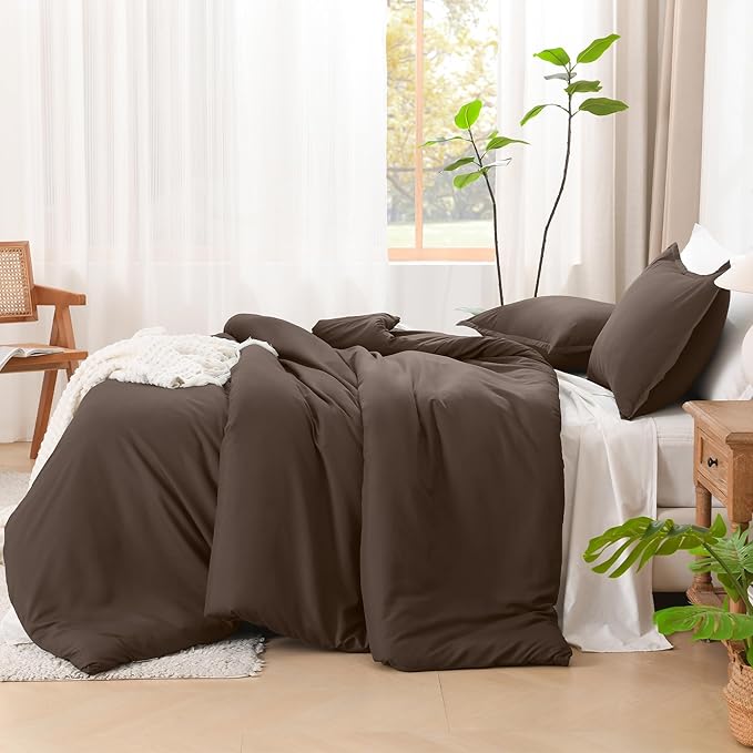 Litanika Comforters Full Size Chocolate, 3 Pieces Lightweight Solid Bedding Set & Collections, All Season Fluffy Bed Set (79x90 Inches Comforter & 2 Pillowcases)