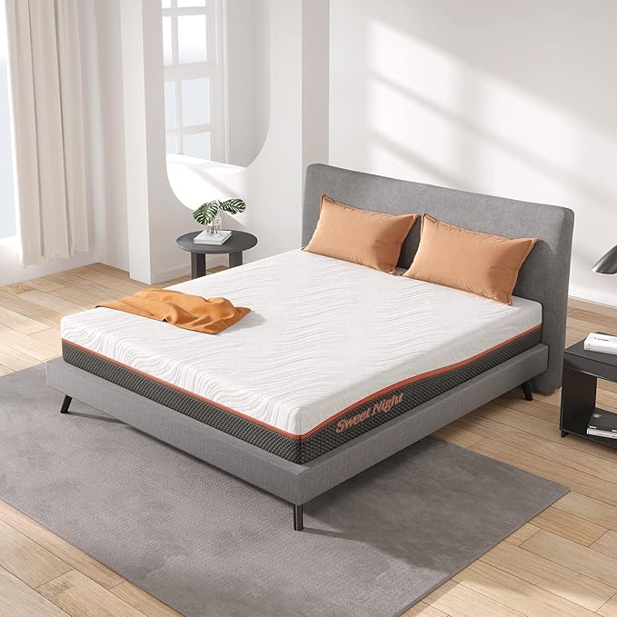 Sweetnight King Size Mattress, Individually Wrapped Coils for Motion Isolation, with Moisture Wicking Adaptive Cover, Medium Firm Bed Mattress, King Size, White & Grey, 10 Inch