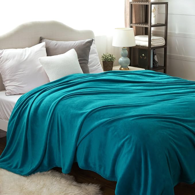 Bedsure GentleSoft Fleece Blanket Twin Size Teal - Image 13