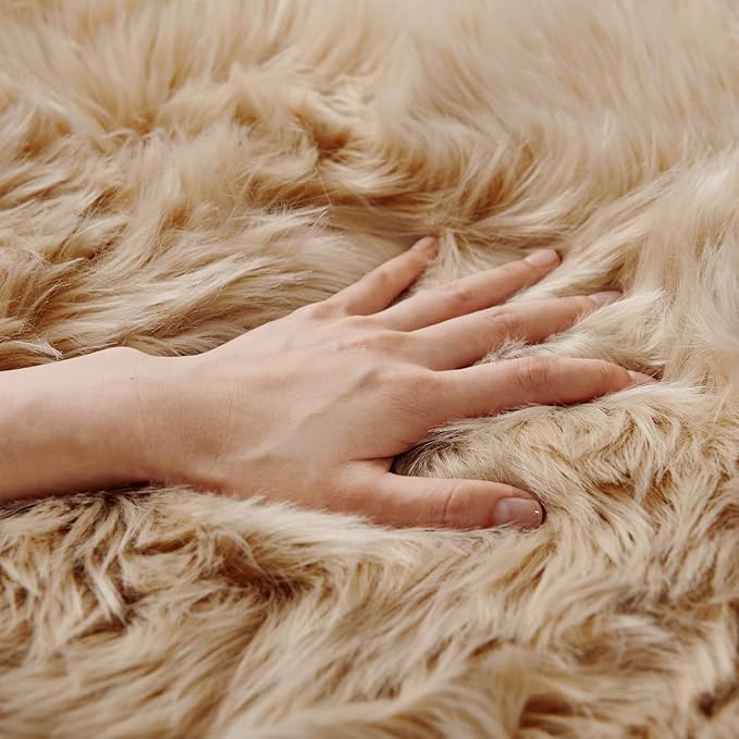 SERISSA 2x4 Fluffy Beige Faux Sheepskin Fur Area Rug - Image 4