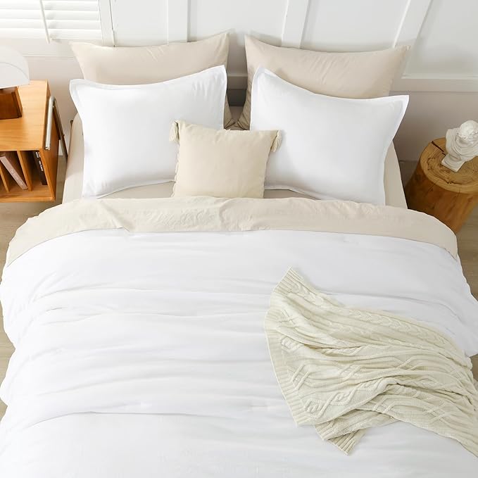 Litanika White Comforter King Size, 3 Pieces Lightweight Solid Bedding Comforter Set, All Season Fluffy Bed Set (104x90In Comforter & 2 Pillowcases)