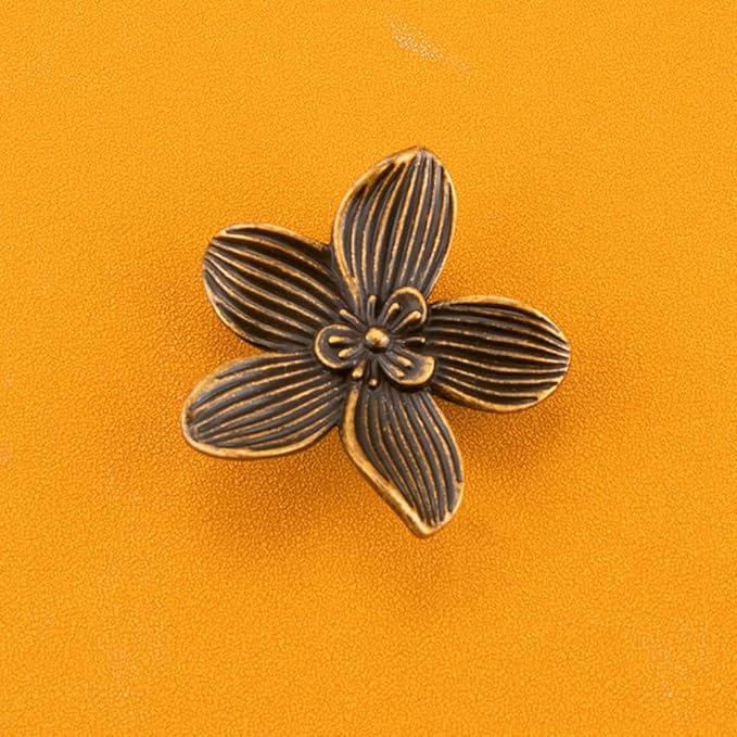 Flower Cabinet Knobs, Antique Brass, 8 Pack, Zinc Alloy Decorative Hardware for Decorative Handles for Furniture, Vanity, Kitchen,Closet, Bathroom – Unique Antique Pull