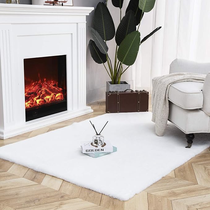 Ashler Faux Fur Rug, Ultra Soft Faux Rabbit Fur, 4 x 6 Feet Rectangle, Machine - Image 4