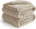BEDELITE Ribbe Blankets Queen Size by BEDELITE