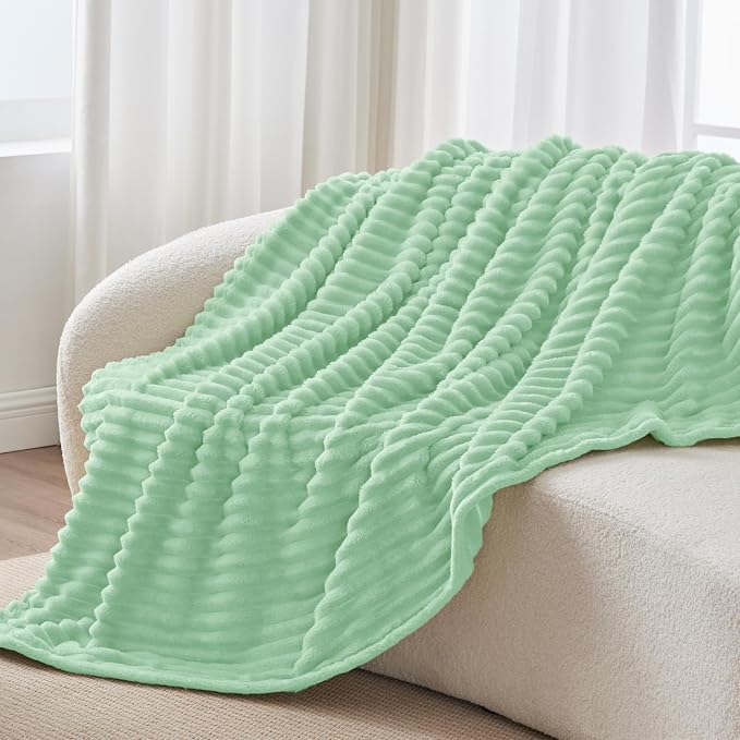 BEDELITE Ribbed Fleece Throw Blanket - Image 8