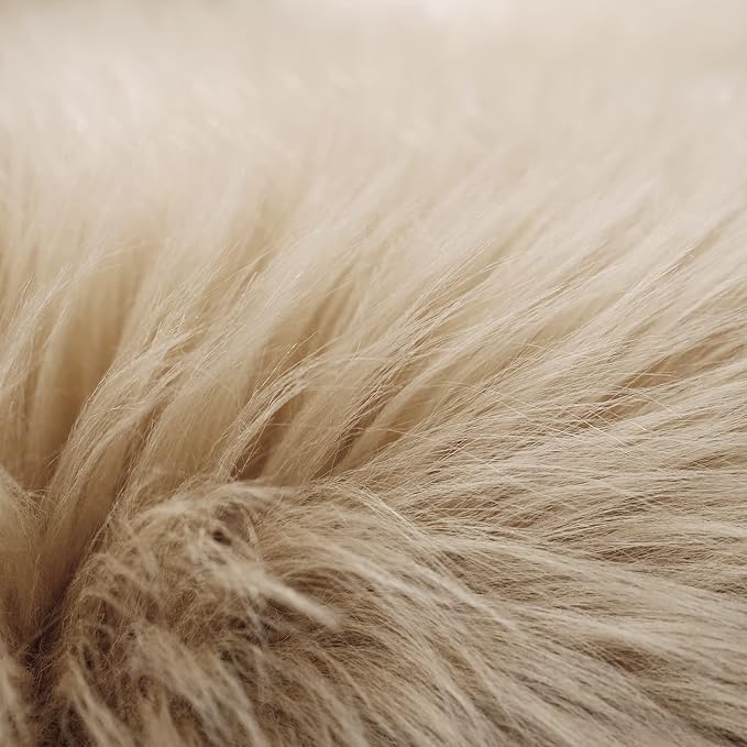SERISSA 3x5 Fluffy Beige Faux Fur Area Rug - Image 7