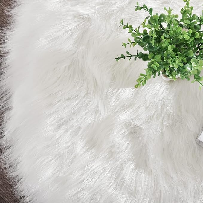Latepis White Faux Fur 4'x5'10" Area Rug, Soft Plush Faux Fur Sheepskin Rugs - Image 6