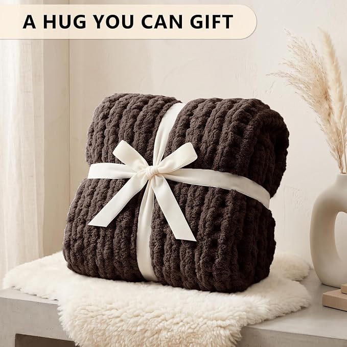 L'AGRATY Chunky Knit Throw Blanket - Image 8