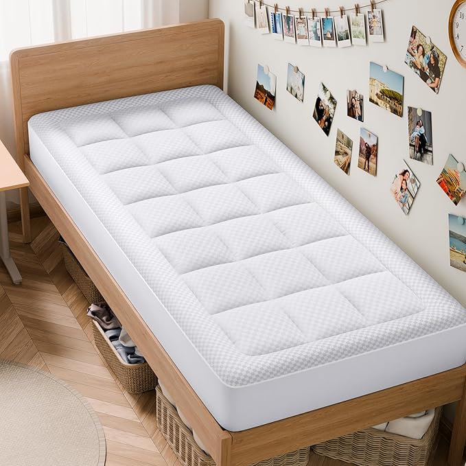 OLANLY Twin XL Quilted Fitted Mattress Pad – Soft Pillow Top Mattress Topper, Down Alternative Fill, Cooling Comfort Breathable Mattress Cover, Machine Washable Deep Pocket Mattress Protector, White