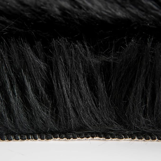 MIULEE Fluffy Rug Soft Shaggy Faux Fur Area Rug Luxury Plush Cloud Shape Carpet - Image 4