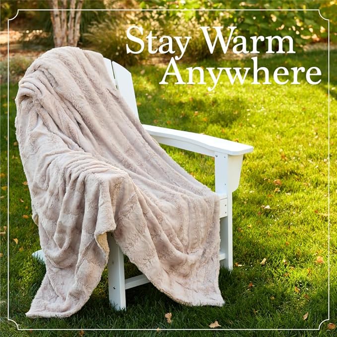 The Connecticut Home Co Bedding Blanket, Twin 80x60, Soft Fluffy Room Decor, Cozy Warm Throws for Bed, Gifts for Women, Bedroom Cute Aesthetic Blankets Faux Fur and Sherpa Dusty Rose