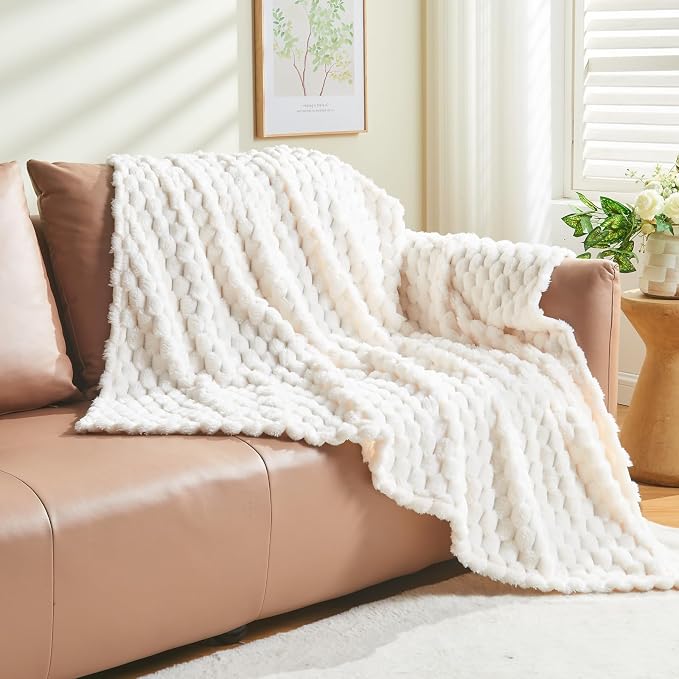 NEWCOSPLAY Fleece Clouds Cozy Throw Blanket - Image 8