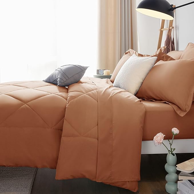 CozyLux Full Size Comforter Sets Pumpkin - 7 Pieces Bed in a Bag Full, Luxury Soft Bed Set for All Seasons, Bedding Set with Down Alternative Comforter, Sheets, Pillowcases & Shams