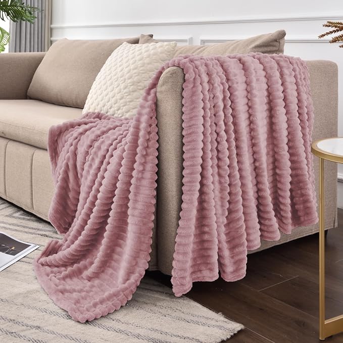 BEDELITE 3D Ribbed Berry Purple Fleece Throw Blanket - Image 8
