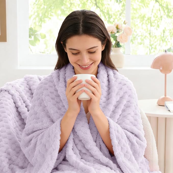 BEDELITE Lavender Throw Blanket - Image 4