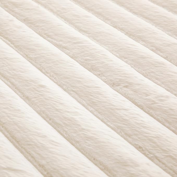 Creamy White Rabbit Striped Plush Rug 4'x6', Fluffy Faux Fur Shaggy Area Rug - Image 6