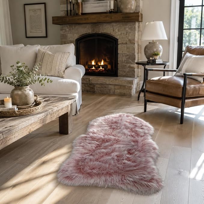 EasyJoy Faux Sheepskin Rug, Fluffy Faux Fur Rug, Ultra Soft Shag Area Rug - Image 5
