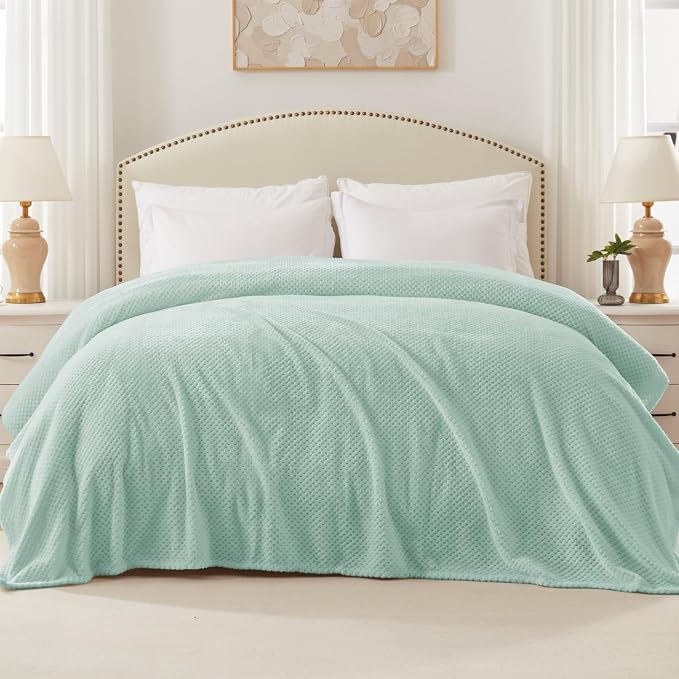 Exclusivo Mezcla Soft Waffle Fleece Bed Blanket King Size, Mint Green | - Image 3