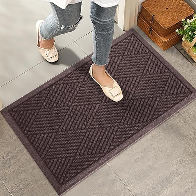 Sturdy Front Door Mat, Absorbent Muddy Dirt Resist Welcome Door Mats Outdoor by HIYARD