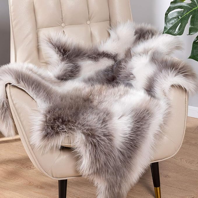Carvapet 3ft Faux Reindeer Hide Rug by Carvapet
