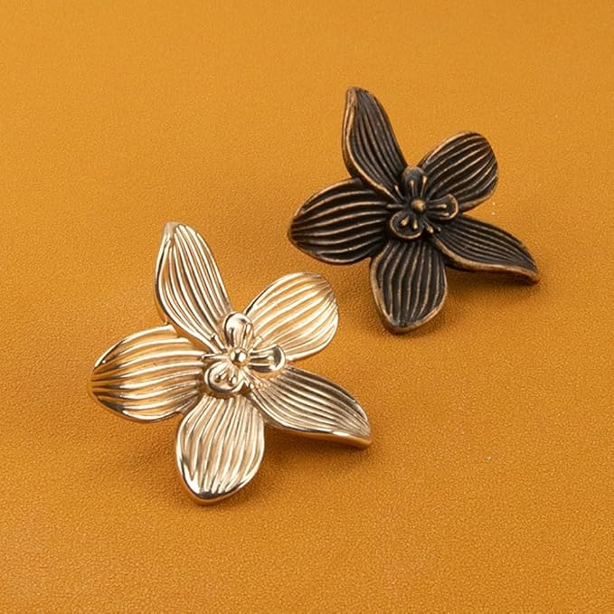 Flower Cabinet Knobs, Antique Brass, 8 Pack, Zinc Alloy Decorative Hardware for Decorative Handles for Furniture, Vanity, Kitchen,Closet, Bathroom – Unique Antique Pull