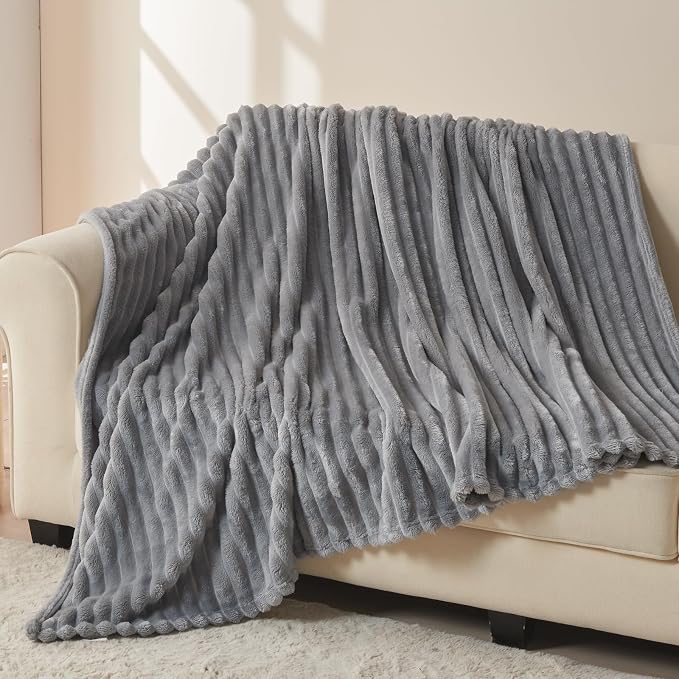 NEWCOSPLAY Fleece Ribbed Cozy Throw Blanket - Image 4