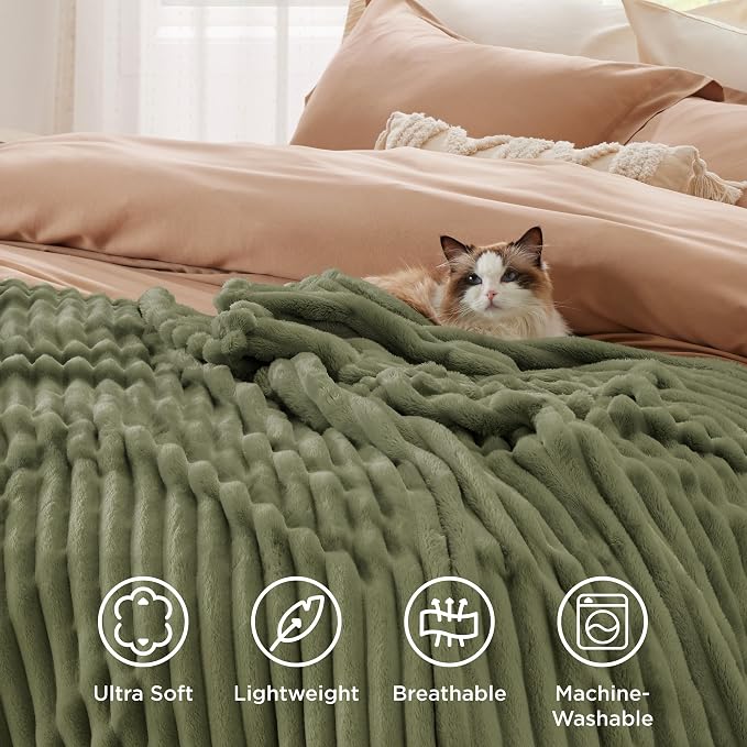 Bedsure Soft Twin XL Blanket for Bed Dorm Moss 66"x90" | Birthday Gifts for - Image 5