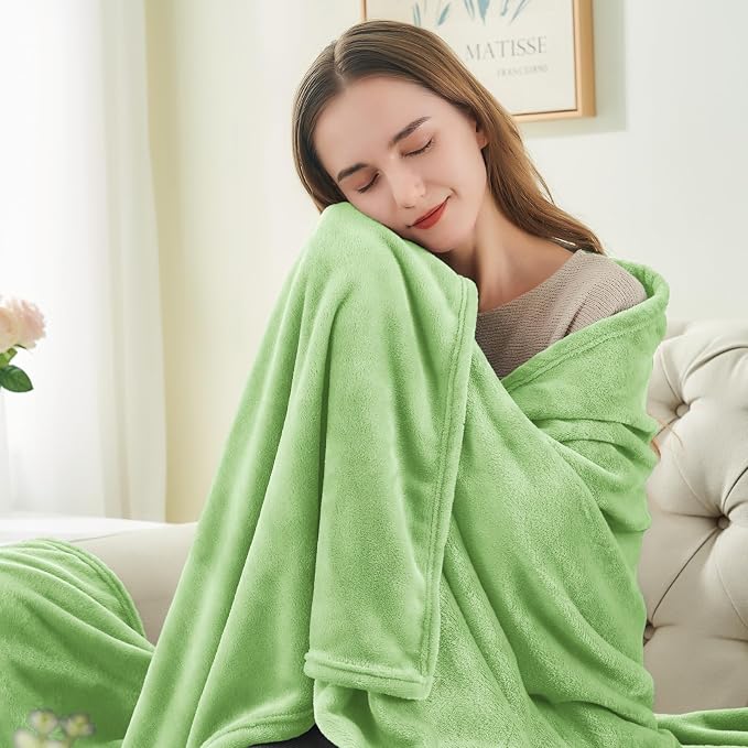 BEDELITE Fleece Blanket Soft Plush King Bed Blanket Grass Green 108"x90" | - Image 4