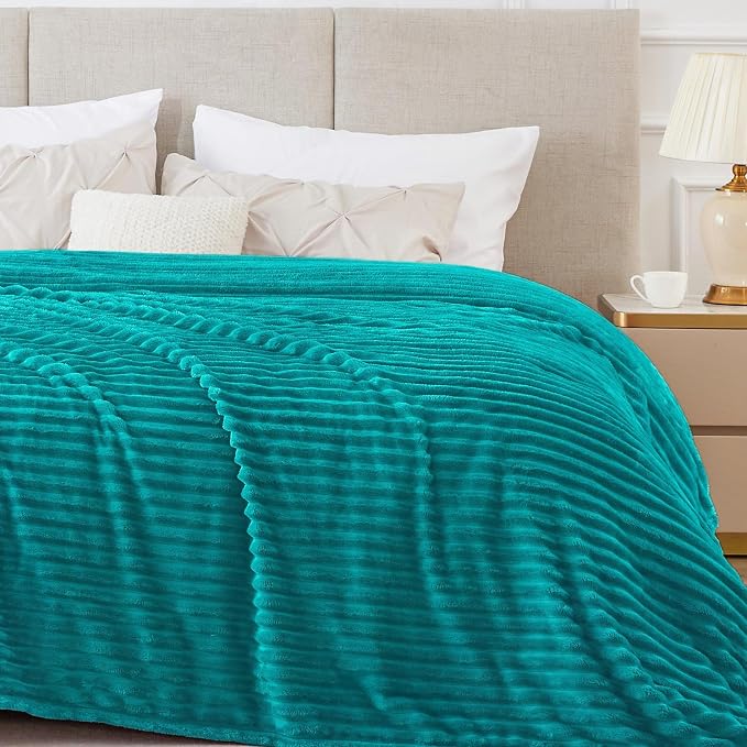 BEDELITE Ribbed Jacquard Ocean Blue King Size Blankets - Image 8