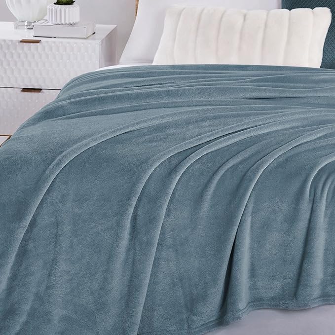 Walensee Fleece Blanket Plush Throw Fuzzy Lightweight (Throw Size 50x60 Washed Blue/Slate Blue/Grey Blue) Super Soft Microfiber Flannel Blankets for Couch, Bed, Sofa Warm and Cozy for All Seasons