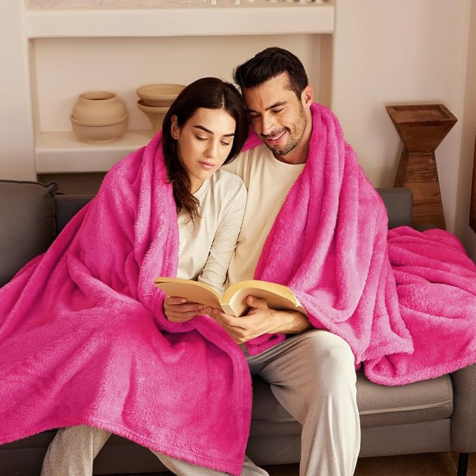 Exclusivo Mezcla Plush Fuzzy Fleece Bed Blanket King Size, Super Soft, Fluffy and Warm Blankets, Suitable for All Seasons (Hot Pink, 90x104 Inches)