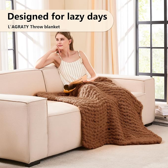 L'AGRATY Chunky Knit Throw Blanket - Image 2