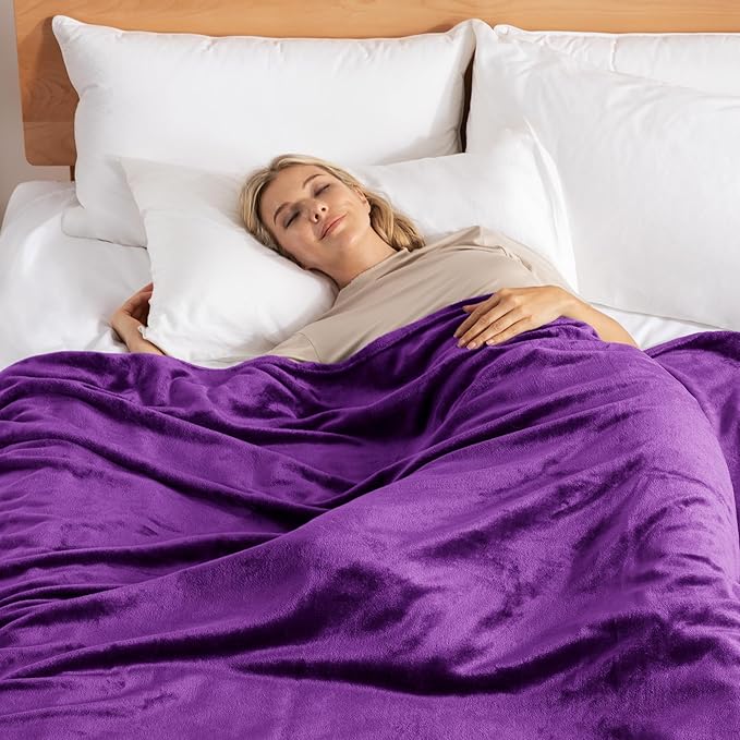 Exclusivo Mezcla Fleece Blanket Twin Size for Bed, Super Soft and Warm, All Season Use, Cozy, Plush, Lightweight, 60x80 Inches Purple