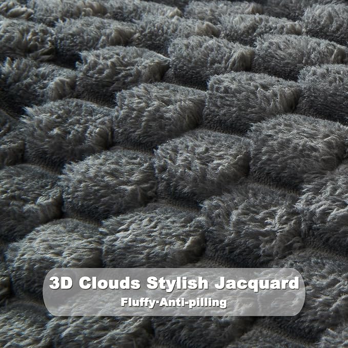 NEWCOSPLAY Fleece Clouds Cozy Twin Blanket - Image 7