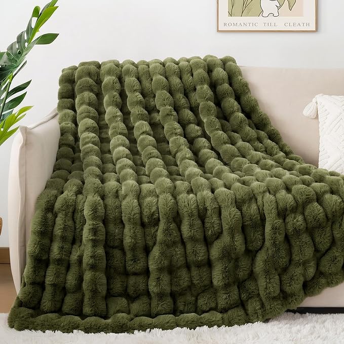 Luxury 1000GSM Rabbit Faux Fur Blanket, Super Warm Cozy Brown Blankets - Image 2