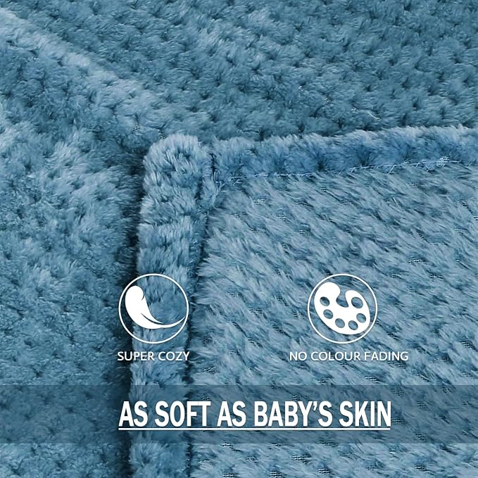 Exclusivo Mezcla Large Waffle Fleece Throw Blanket - Image 6