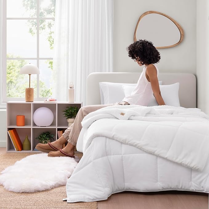 UGG Nita Throw Blanket for Couch, Fleece Blanket, Machine Washable, Soft & Cozy - Image 2
