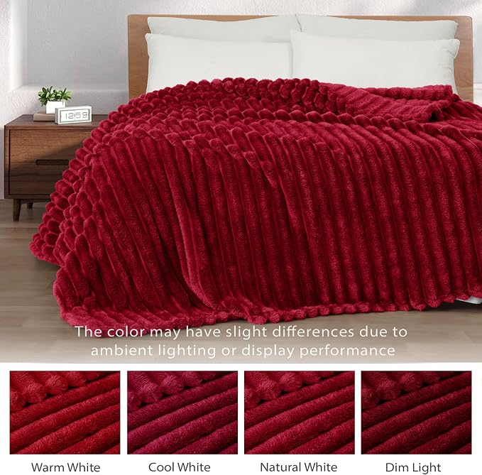 Exclusivo Mezcla Striped Fleece Throw Blanket - Image 3