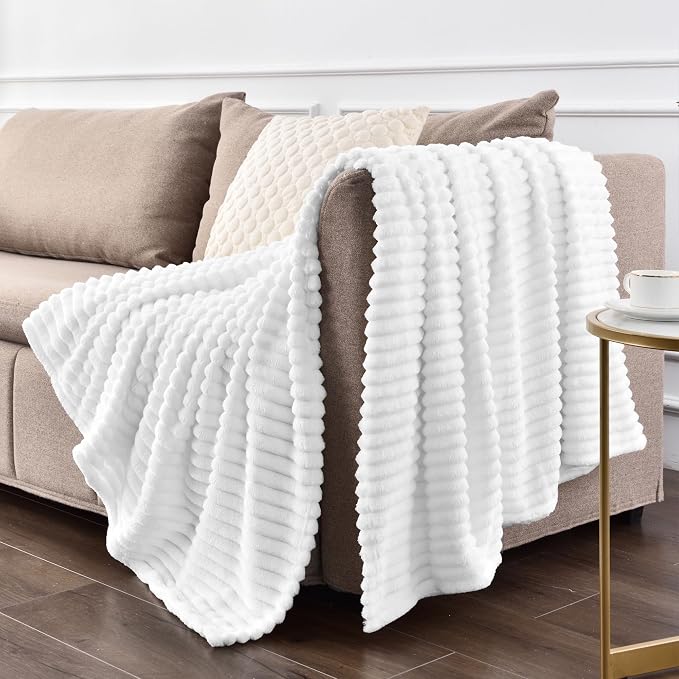BEDELITE 3D Ribbed Jacquard White Fleece Twin Blanket - Image 8